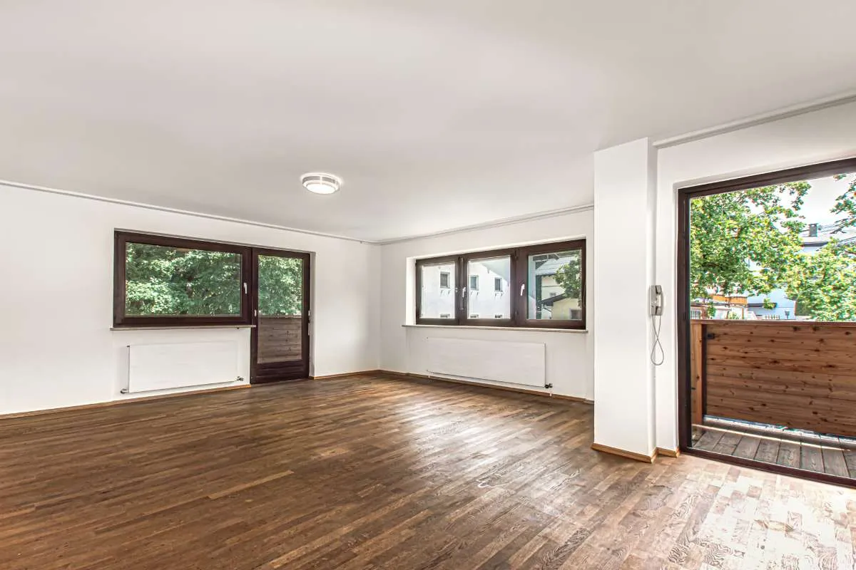 Schöne Obergeschosswohnung in zentraler Lage von Kitzbühel (06440) - Ansicht 2