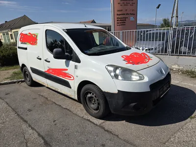Peugeot Partner 1,6 HDi 90 FAP Euro 5 Transporter / Kastenwagen
