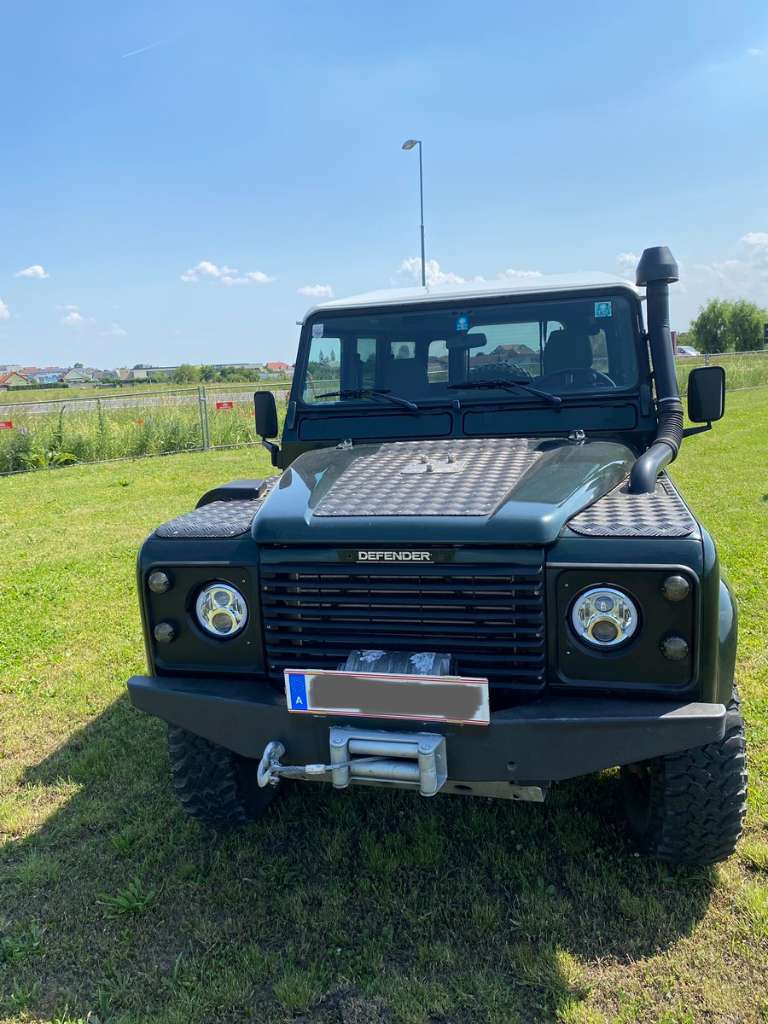 Land Rover Defender Td5 SUV / Geländewagen