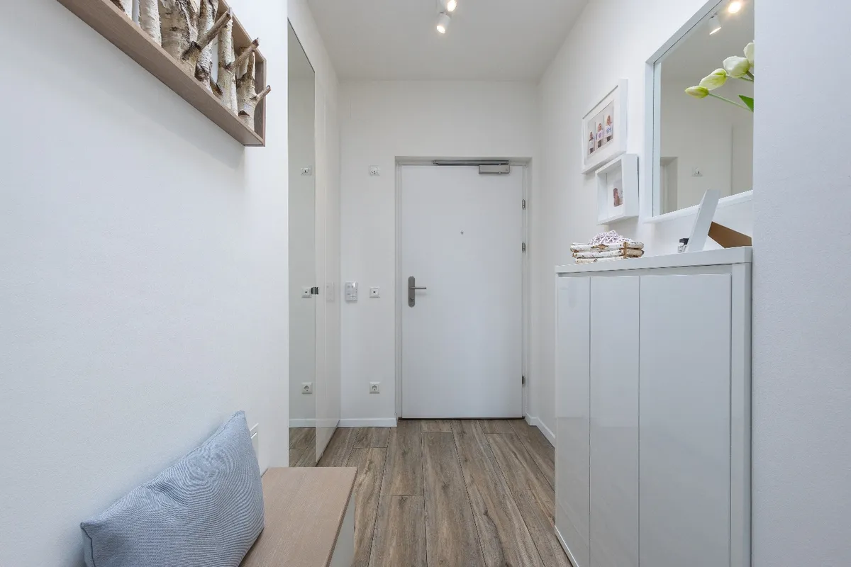 SEENAH WOHNEN - Exklusives Penthouse mit traumhafter Terrasse, freiem Ausblick & Top-Lage zwischen Stadt und See - Ansicht 3
