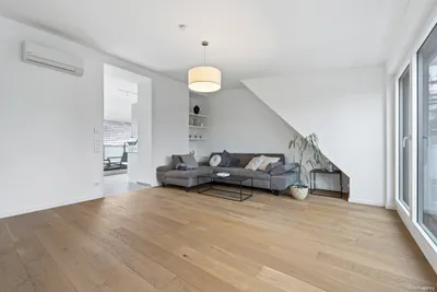 Klimatisierte, barrierefreie DG-Wohnung mit Terrasse! – Bild 3