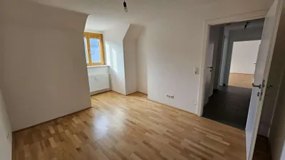 2-Zimmer-Wohnung mieten in Bruck-Mürzzuschlag – 40,67 m², € 474 – Bild 3 von 12