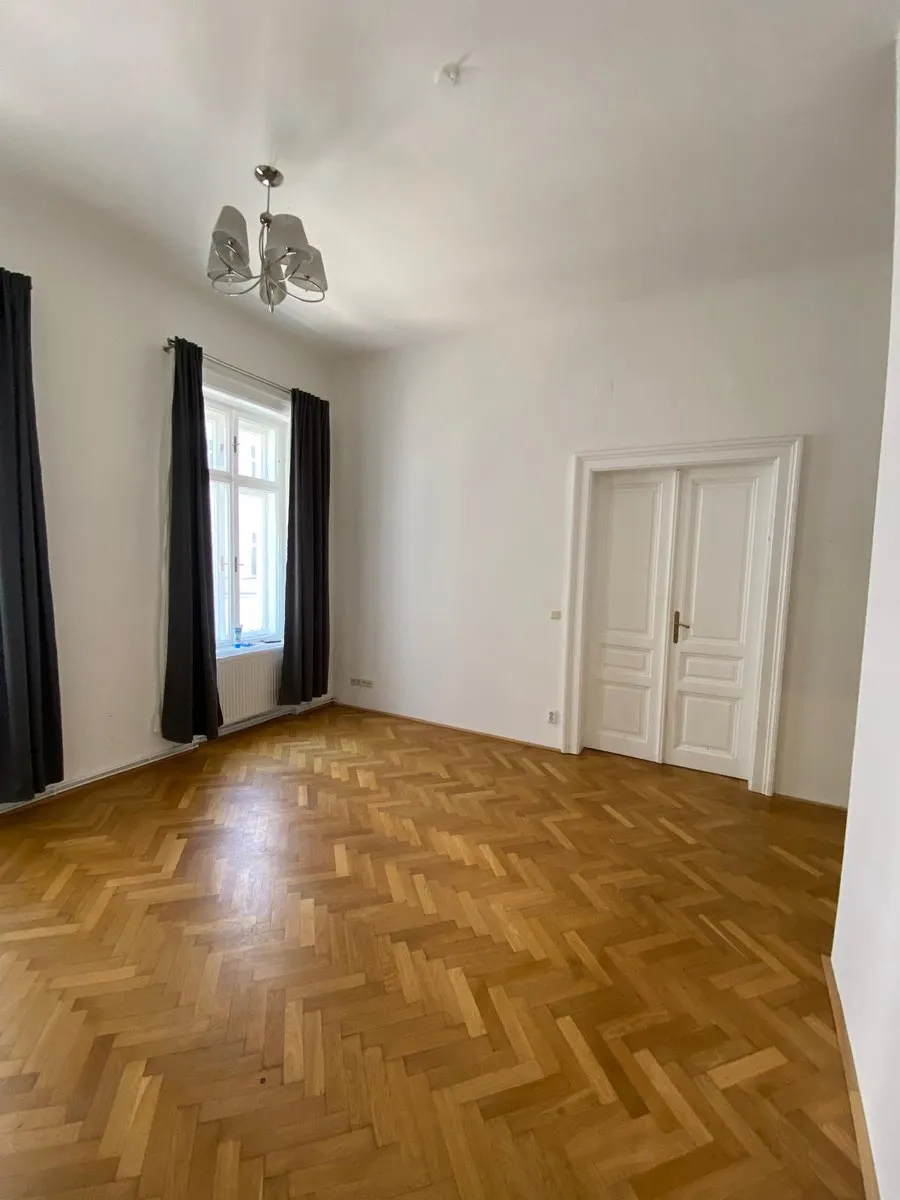 Nur Hundeliebhaber: Nachmieter für WG-Zimmer in wunderschöner Altbauwohnung und traumhafter Lage gesucht - Ansicht 3