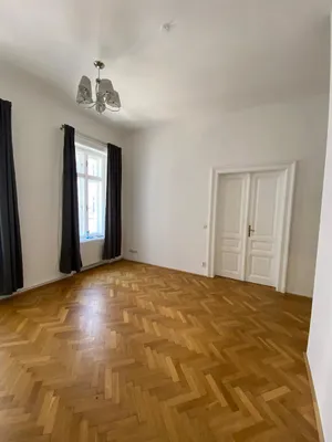 Nur Hundeliebhaber: Nachmieter für WG-Zimmer in wunderschöner Altbauwohnung und traumhafter Lage gesucht – Bild 3