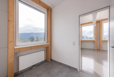 4-Zimmer-Gewerbeimmobilie mieten in Zell am See – 486 m², € 4.371 – Bild 8 von 10