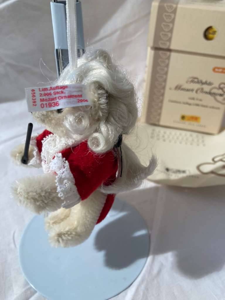 Steiff Mozart Ornament ぬいぐるみ 9cm STEIFF MOZART ORNAMENT lim Edition, € 60,- (5020 Salzburg) - willhaben