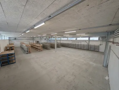 Gewerbeimmobilie mieten in Linz Land – 920 m², € 5.980