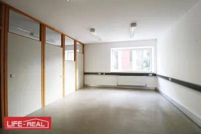 7-Zimmer-Gewerbeimmobilie mieten in Ried im Innkreis – 175 m², € 1.566 – Bild 3 von 8