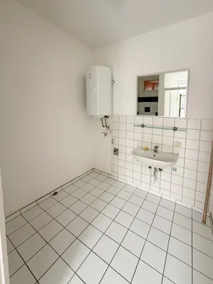 8-Zimmer-Haus kaufen in Bruck an der Leitha – 220 m², € 390.000 – Bild 15 von 20
