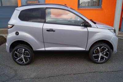 Aixam Crossover 2 Zylinder Kubota Diesel EU5+ mit P...