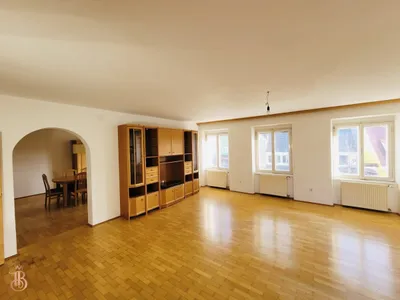 7-Zimmer-Wohnung kaufen in Weiz – 262,44 m², € 279.000 – Bild 4 von 15