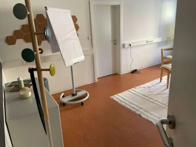 3-Zimmer-Gewerbeimmobilie mieten in Steyr-Land – 75 m², € 400 – Bild 2 von 9