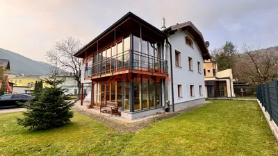 8-Zimmer-Gewerbeimmobilie kaufen in Baden – 249 m², € 635.000