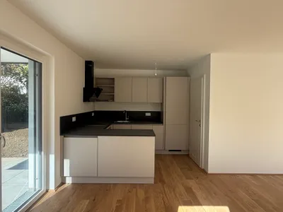 4-Zimmer-Wohnung mieten in Salzburg Stadt – 84 m², € 2.590 – Bild 2 von 11
