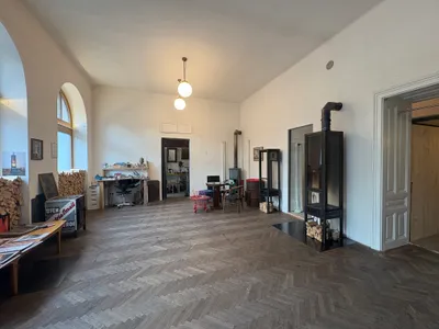 5-Zimmer-Gewerbeimmobilie mieten in Wien – 140 m², € 1.070