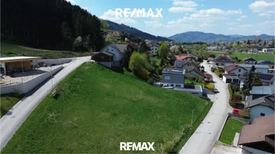Grundstück kaufen in Vöcklabruck – 1 961 m², € 699.000 – Bild 6 von 9