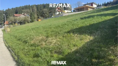 Grundstück kaufen in Vöcklabruck – 1 961 m², € 699.000 – Bild 5 von 9