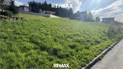 Grundstück kaufen in Vöcklabruck – 1 961 m², € 699.000 – Bild 4 von 9