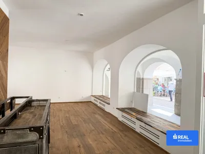 Gewerbeimmobilie mieten in Lienz – 155 m², € 2.475
