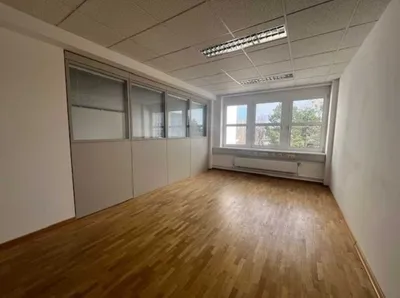 Gewerbeimmobilie mieten in Wien – 161 m², € 10 – Bild 13 von 19