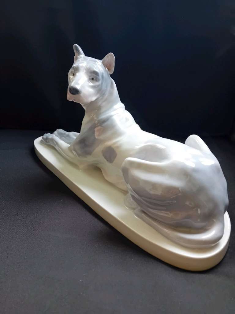 ENS hotsell Porzellanfigur Hund