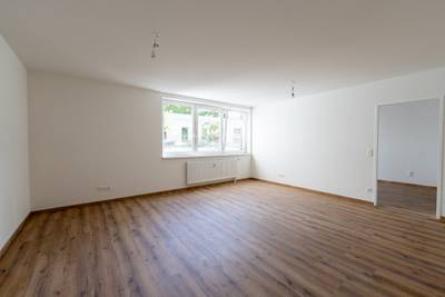Erstbezug nach Sanierung: 2-Zimmer-Wohnung mit Garage und Parkett in 1120 Wien zu mieten! – Bild 2