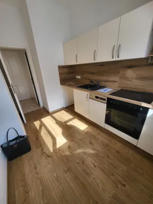 1-Zimmer-Wohnung mieten in Graz – 32 m², € 420 – Bild 5 von 8