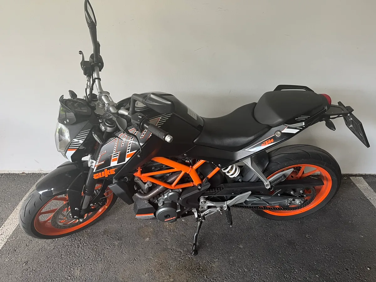 KTM 390