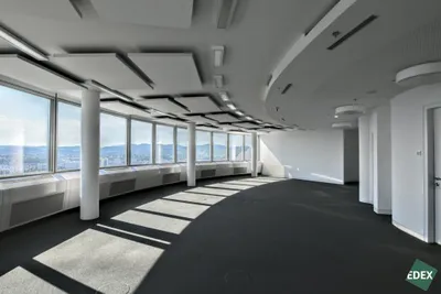 Gewerbeimmobilie mieten in Wien – 162 m², € 24