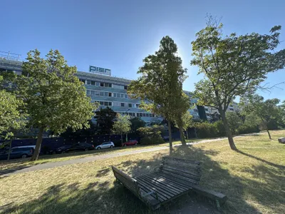 Gewerbeimmobilie mieten in Wien – 561 m², € 13 – Bild 1 von 9