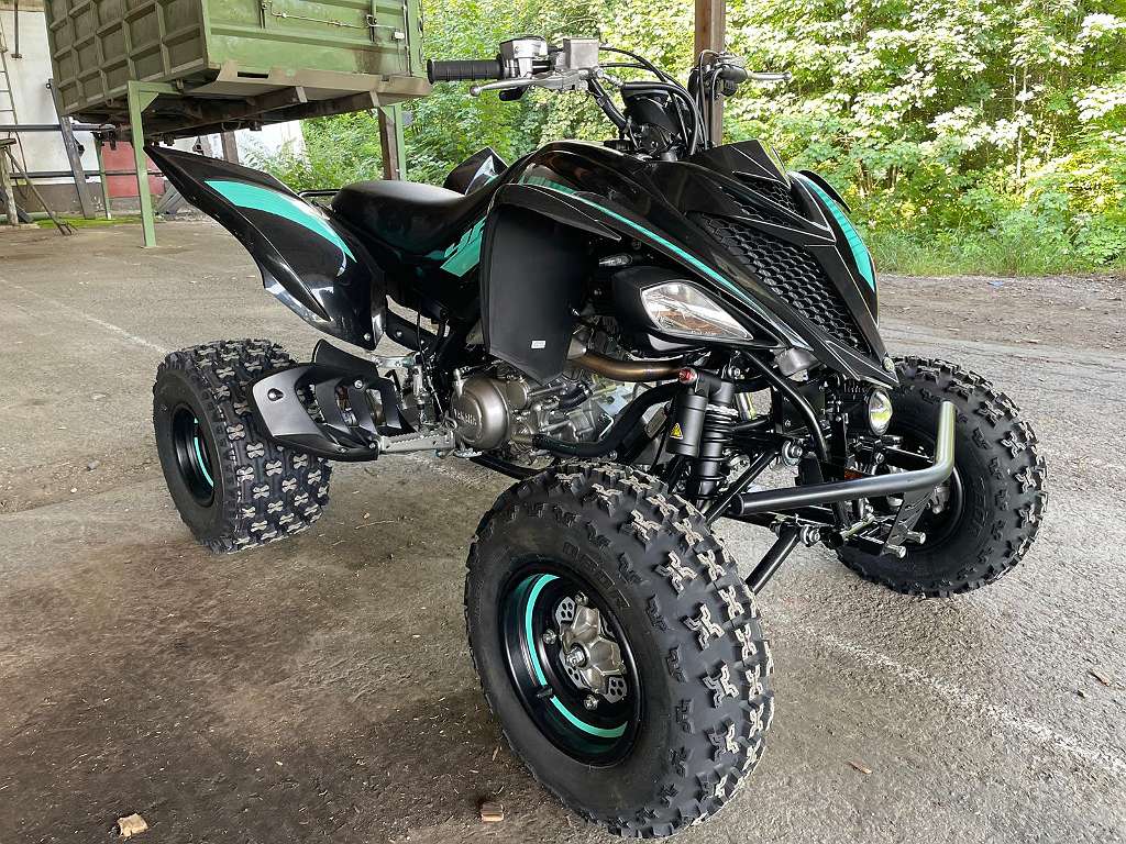 Yamaha YFZ Raptor 700R Quad