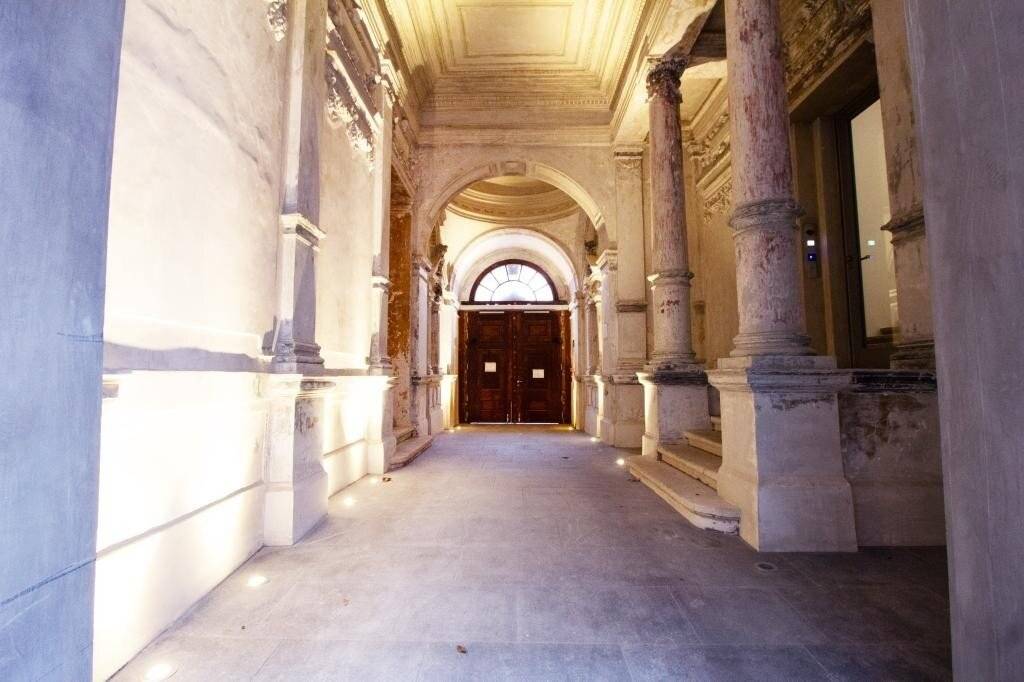 Bürofläche in generalsaniertem, prachtvollem Althaus Nähe Servitenviertel & Lycée - Ansicht 2