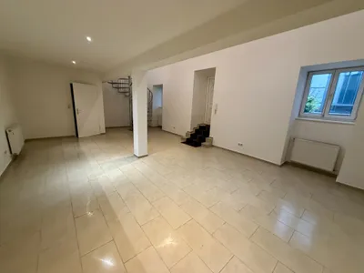 Gewerbeimmobilie mieten in Wien – 71 m², € 997