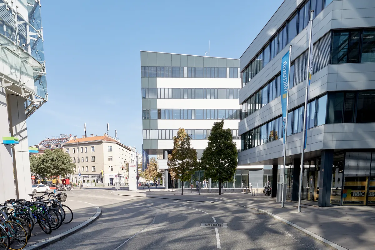 EURO PLAZA 1 - 5.OG mit Terrasse - Ansicht 2