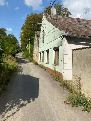 Haus kaufen in Mistelbach – 90 m², € 48.000 – Bild 3 von 16