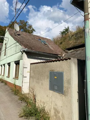 Haus kaufen in Mistelbach – 90 m², € 48.000 – Bild 7 von 16