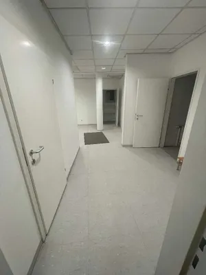 5-Zimmer-Gewerbeimmobilie mieten in Sankt Pölten – 220 m², € 8 – Bild 5 von 24