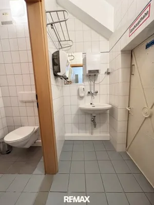 Gewerbeimmobilie mieten in Rohrbach – 56 m², € 1.031 – Bild 4 von 7