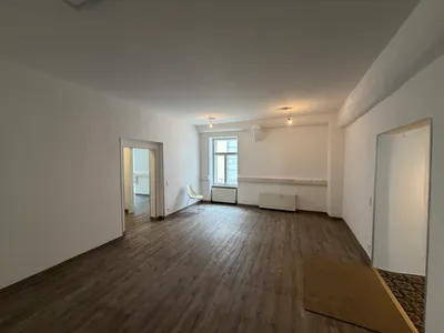3-Zimmer-Gewerbeimmobilie mieten in Krems Land – 66 m², € 550 – Bild 18 von 22