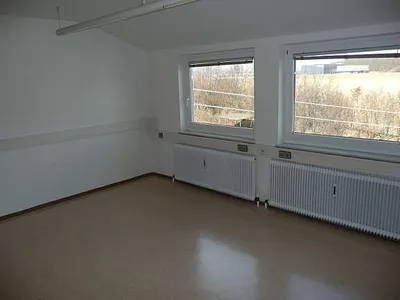 2-Zimmer-Gewerbeimmobilie mieten in Linz Land – 60 m², € 708 – Bild 2 von 15