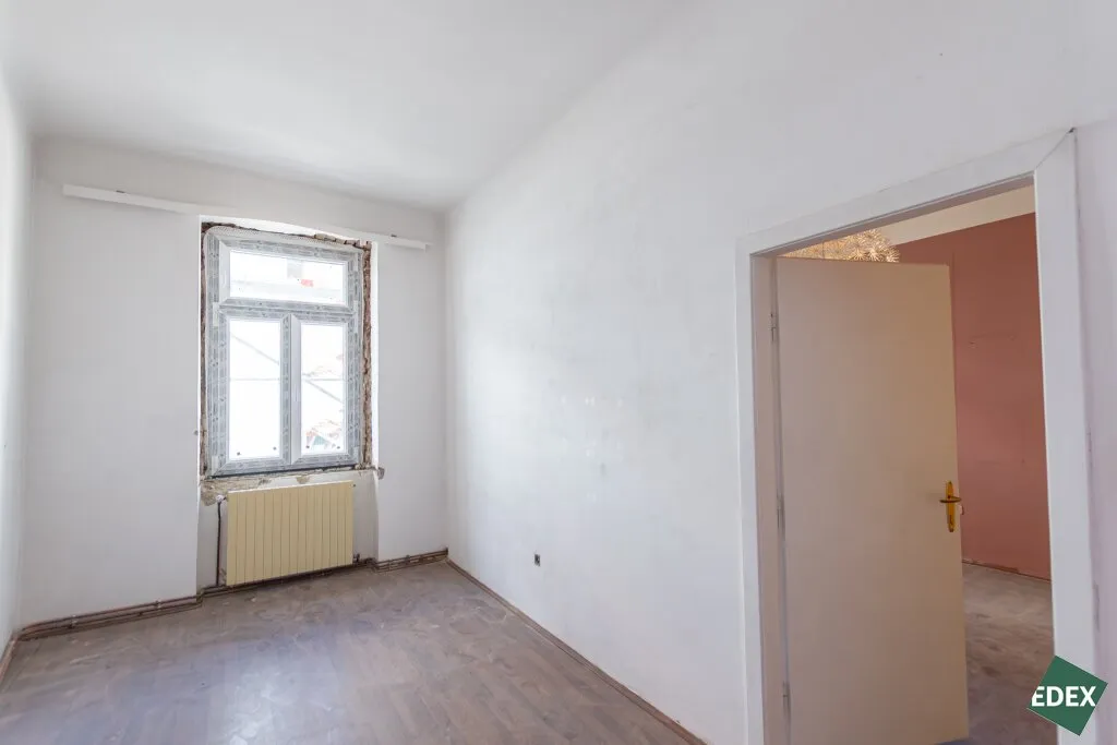 Sanierungsbedürftige Zwei-Zimmer Wohnung unweit vom Donaukanal - Ansicht 3
