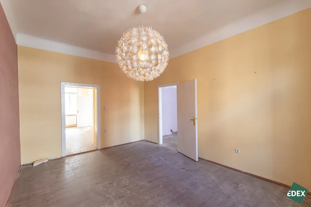 Sanierungsbedürftige Zwei-Zimmer Wohnung unweit vom Donaukanal - Ansicht 2