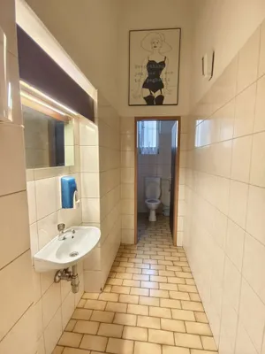 Gewerbeimmobilie mieten in Bruck-Mürzzuschlag – 60 m², € 1.164 – Bild 11 von 12