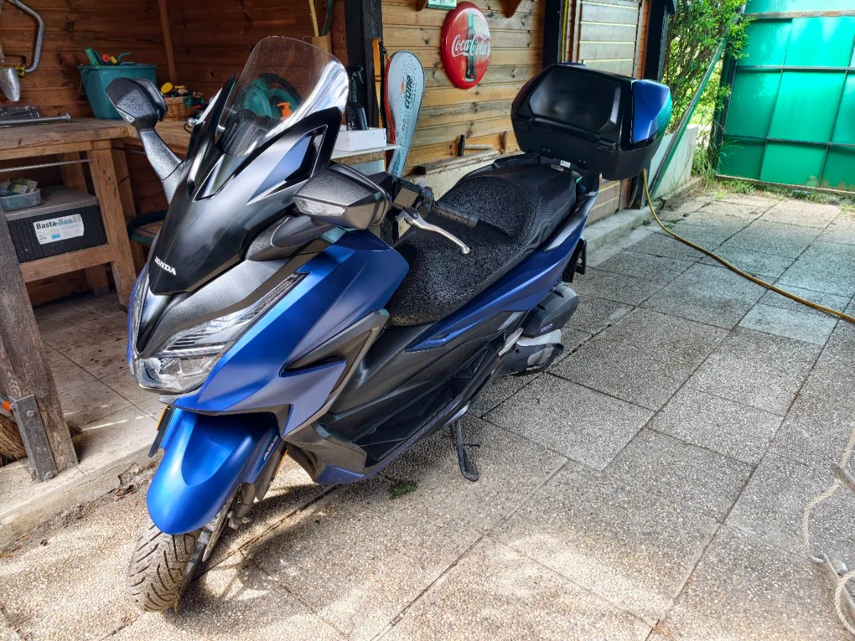 Honda Forza