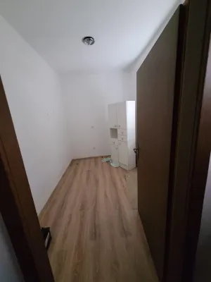 3-Zimmer-Wohnung kaufen in Neunkirchen – 70 m², € 129.000 – Bild 3 von 13