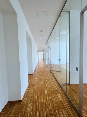 Gewerbeimmobilie mieten in Wien – 344 m², € 8.920 – Bild 11 von 15