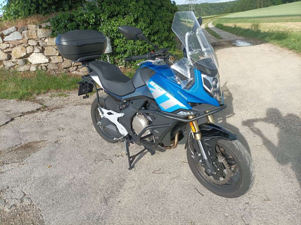 CF-Moto 650 MT Top Ausstattung Tourer