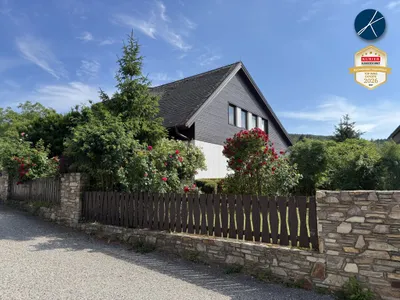 7-Zimmer-Haus kaufen in Krems an der Donau – 253 m², € 397.000 – Bild 2 von 14
