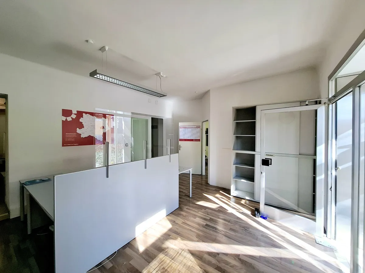 Attraktives Büro/Praxis/Geschäftslokal in Mödling - Ansicht 2
