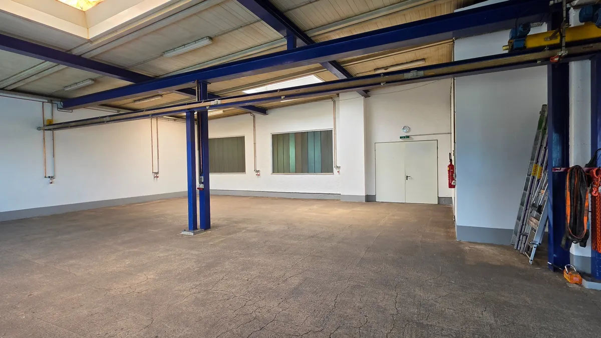 330 m² Lagerhalle / Betriebsstätte in Altmünster - Ansicht 2